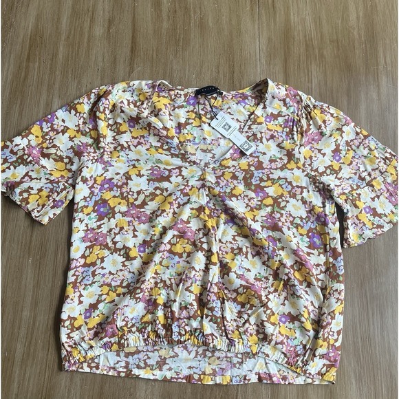 Sanctuary Floral Short Sleeve Shirt Size XS - Picture 4 of 7
